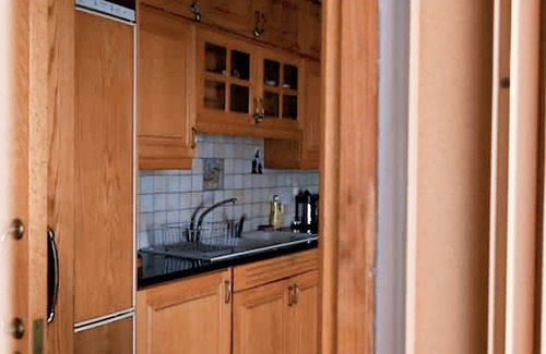 Omodos House | Cozy home in Omodos with mountain views, garden, WiFi, and private parking.