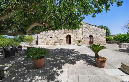 Ragusa House | Cozy Home In Ragusa