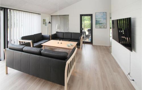 Marup House | Cozy Home In Samsø With Sauna