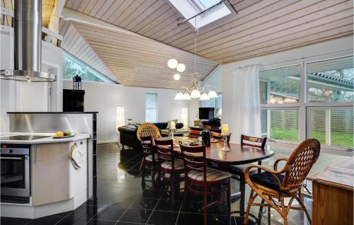 Store Kongsmark House | Cozy Home In Slagelse With Kitchen