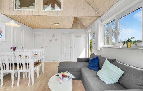 Tranekaer House | Cozy Home In Tranekær With Kitchen