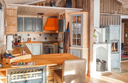 Kamben House | Cozy home in Ulnes with sauna