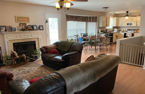 Wentzville House | Cozy Home near everything