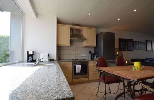 Rochehaut House | Cozy home with view and hottub