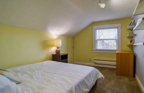 King House | Cozy House in the Alberta Arts District