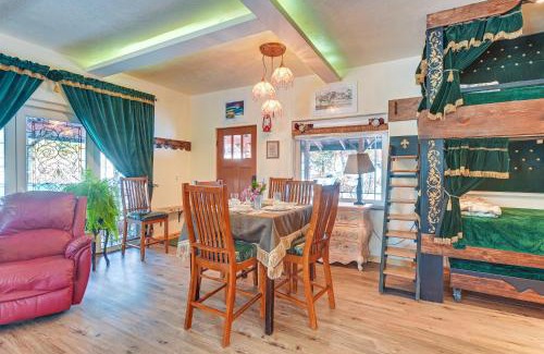 Nikiski Apartment | Cozy Kenai Abode with Private Deck 5 Mi to Ocean!