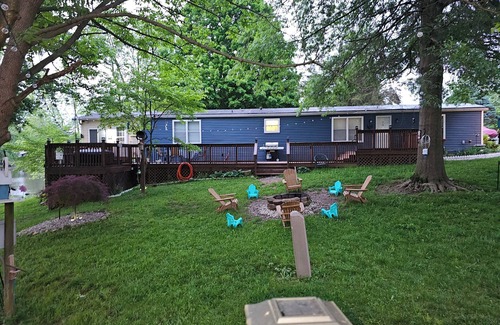 Scipio House | COZY LAKEHOUSE PRIVATE SETTING - LAKE FRONT VIEW