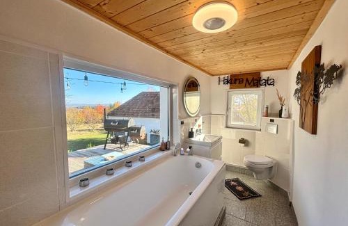 Vadu Crisului Villa | Cozy little Dreamcatcher jacuzzi incl