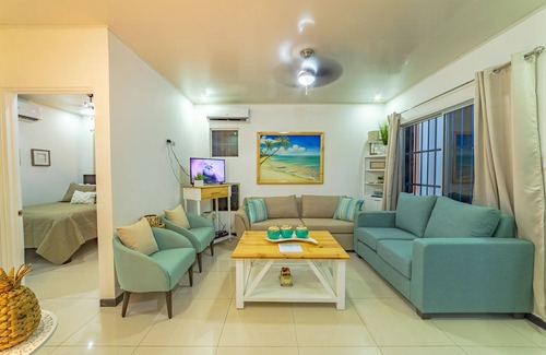 Esterillos Este House | Cozy, little house, near to the beach.