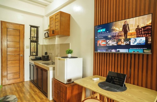 Albay Province House | Cozy Loftbed Wi-Fi & Netflix Along Ligao Natl Road