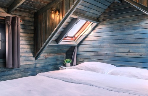 Urla House | Cozy Natural Bungalow w Fireplace in Urla