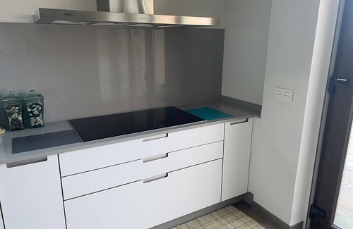 Coiron House | Cozy Nest w/private garden next to vineyards and great wineries