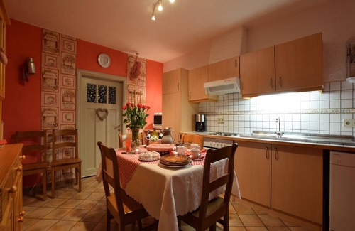 Nimbermont House | Cozy Nimbermont Home