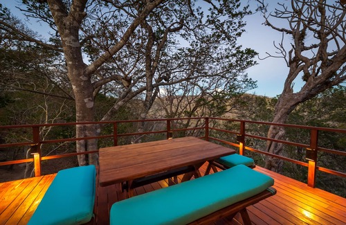 San Juan del Sur Villa | Cozy, ocean view villa set in the jungle canopy in SJDS