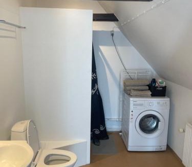 Holloselund Apartment | Cozy one bedroom apartment near the sea