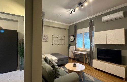 Mets Apartment | Cozy one bedroom apart in METS, 10-min walk to Acropolis