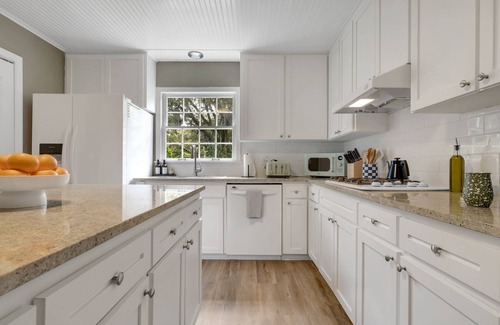 Tallahassee House | Cozy - Organic Modern - Bungalow
