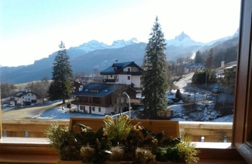 Cortina d'Ampezzo Apartment | Cozy panoramic apartment in Ciasa Ladina