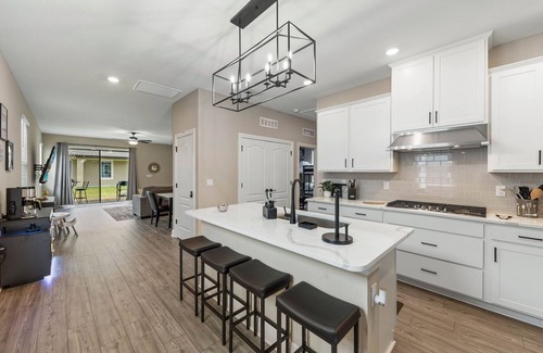 Reunion House | Cozy Pebbles - Three Bedroom House, Sleeps 8