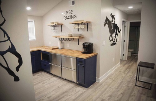 Charles Town House | Cozy Pool & Hot Tub Retreat by Casino