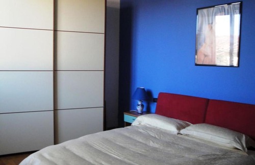 San Lorenzo House | cozy private room