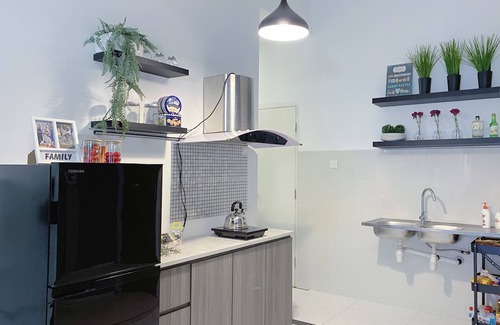 Bandar Puchong Jaya Apartment | Cozy Retreat in Puchong: Your Home Away from Home!