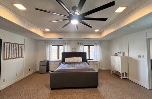 Redlick House | Cozy Retreat in the Pines