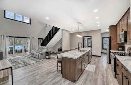 Loretto House | Cozy retreat promises an escape from the hustle and bustle of everyday life.