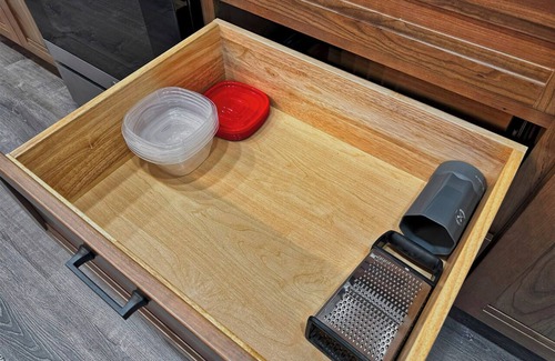 Loretto House | Cozy retreat promises an escape from the hustle and bustle of everyday life.