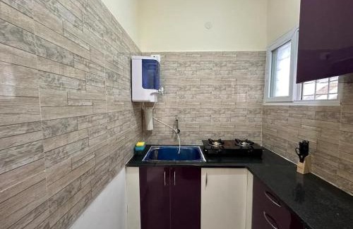 Electronics City Apartment | Cozy Room 1Bhk with Lift 602