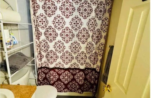 Rosebank House | Cozy room in NY home Room 1