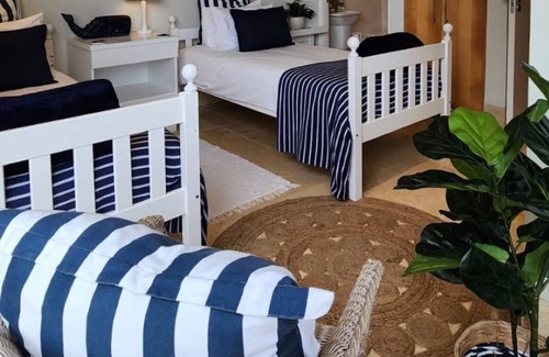 Herolds Bay House | Cozy Room With Stunning Ocean View in Herolds Bay, South Africa