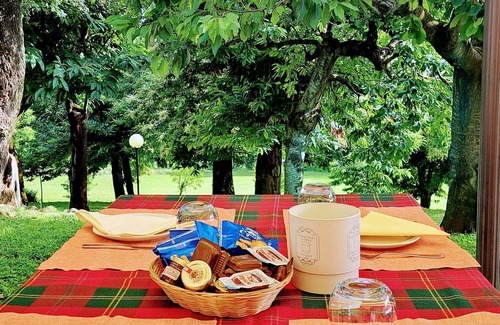 Rovolon House | Cozy rural house in the Euganean Hills with panoramic view and restaurant.