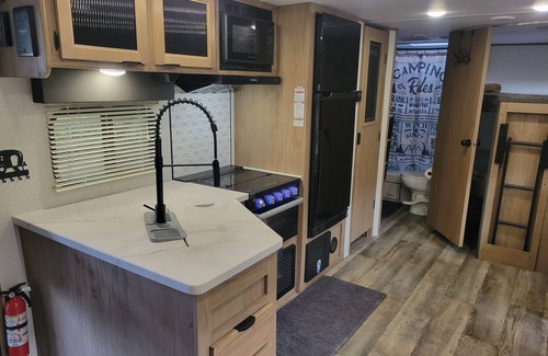 Nipomo House | Cozy RV with WiFi, AC and view in charming Nipomo