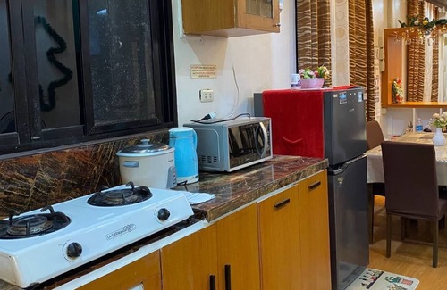 Dumaguete Cabin | Cozy Shared Apartment with Bunk Beds – Ideal for Groups or Solo Travelers