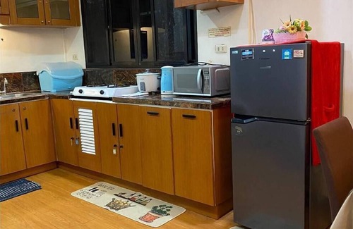 Dumaguete Cabin | Cozy Shared Apartment with Bunk Beds – Ideal for Groups or Solo Travelers