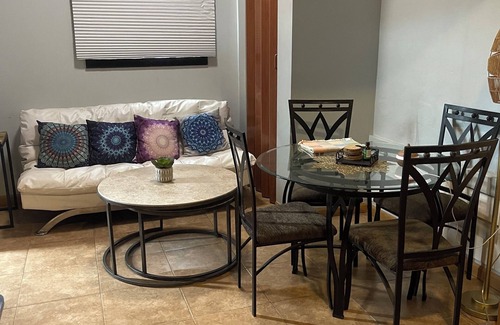 Ziadie Gardens Apartment | Cozy Spacious Cottage Styled Apartment