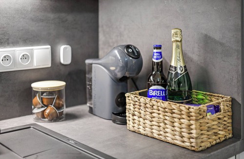 Zizkov Apartment | Cozy stay near City Center - Žižkov