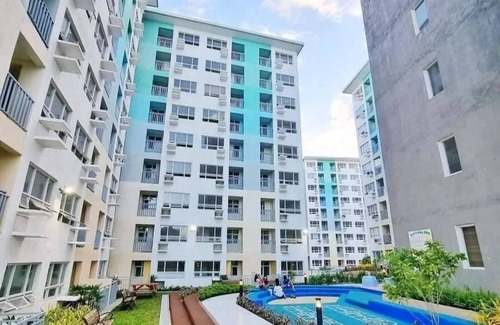 Davao Apartment | Cozy studio in amazing Davao with pool, WiFi, AC near Airport