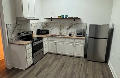 Baker Apartment | Cozy studio in Baker La with WiFi, AC the perfect home away from home.