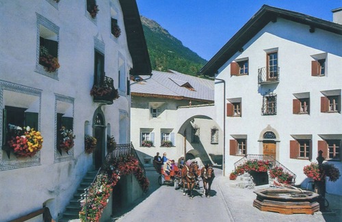 Bever Apartment | Cozy studio in Bever - ideal for two, dog-friendly, near St. Moritz