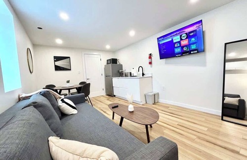 Arlington House | Cozy studio in calm neighborhood