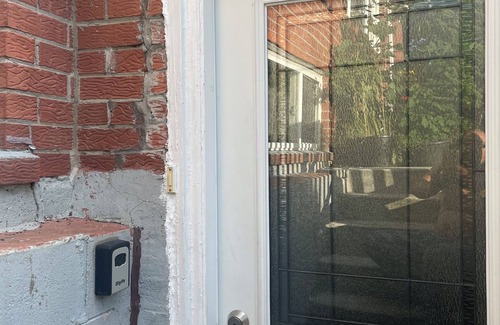 Lakeview Apartment | Cozy Studio in Mineola -Port Credit