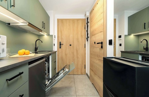 Nowe Miasto Apartment | Cozy Studio in Poznan with Balcony