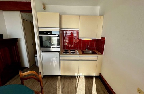 Quiberon Apartment | Cozy studio in Quiberon, 27m², near sea, parking, pets accepted