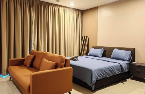 Shah Alam Apartment | Cozy Studio in Shah Alam with Mountain View