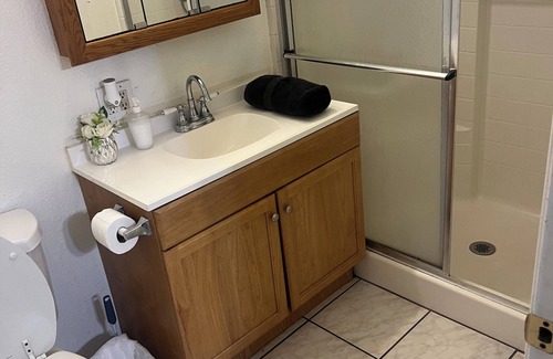 Paradise Apartment | Cozy studio in wonderful Las Vegas with WiFi and AC