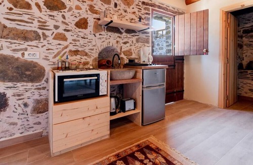 Livadia House | Cozy Studio Plagia Room 3