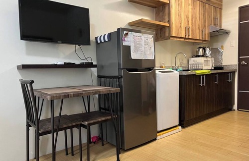 Bagong Pag-asa Condo | Cozy Studio Room in amazing Quezon City near MRT