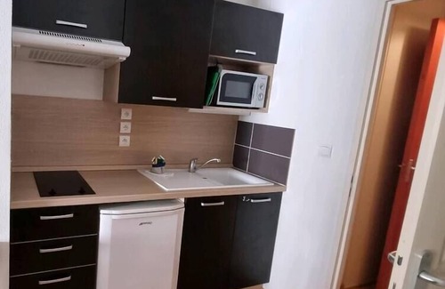 Ax-les-Thermes Apartment | Cozy studio with swimming pool and balcony